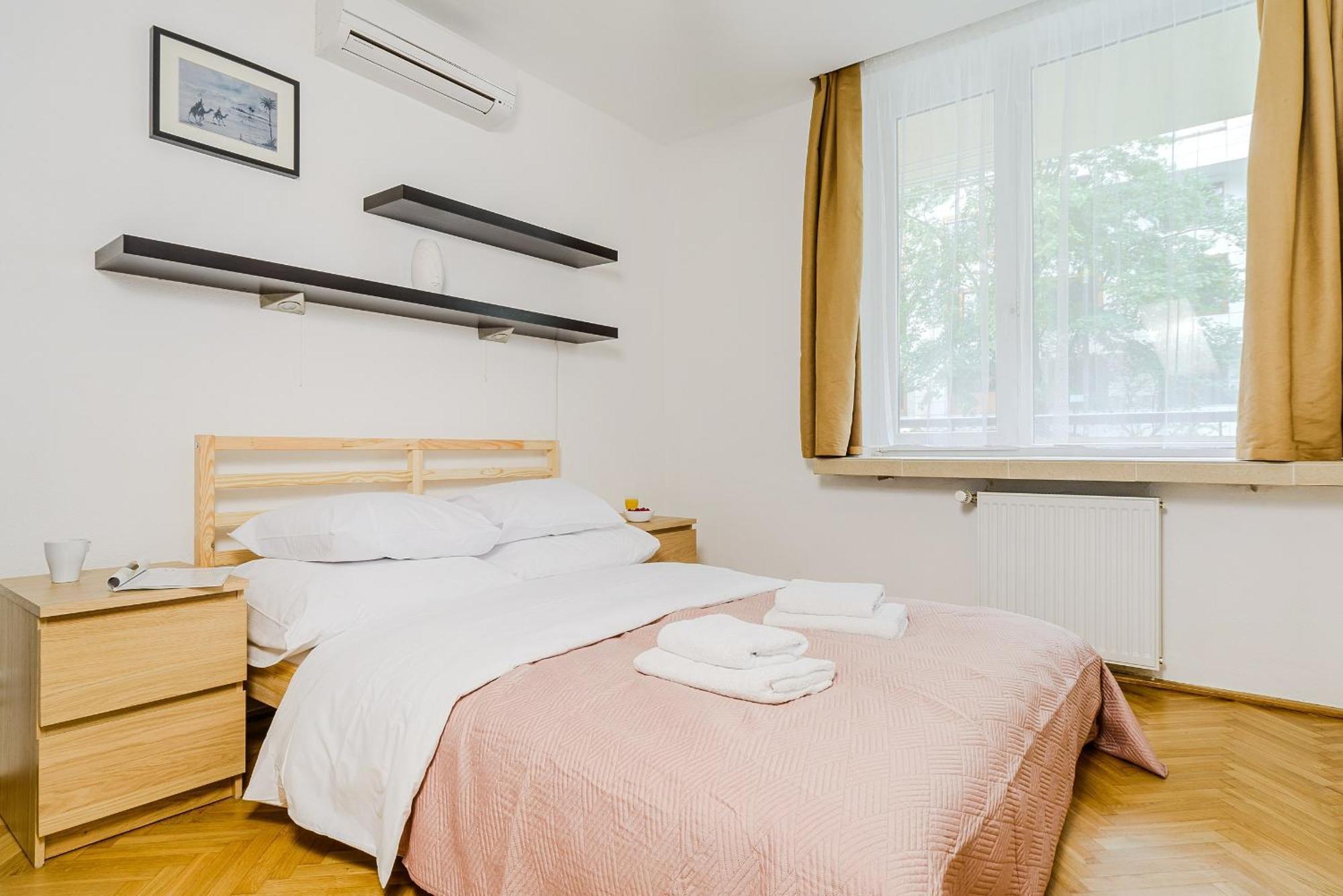 Apartament Leszczynska Varşova Dış mekan fotoğraf