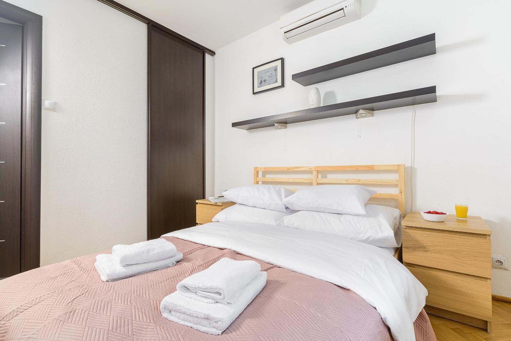 Apartament Leszczynska Varşova Dış mekan fotoğraf